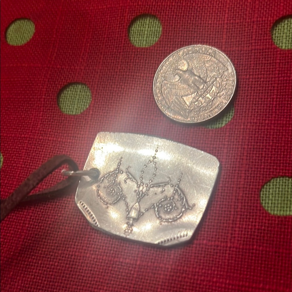 VTG Reworked Flatware Pendant - Picture 4 of 7